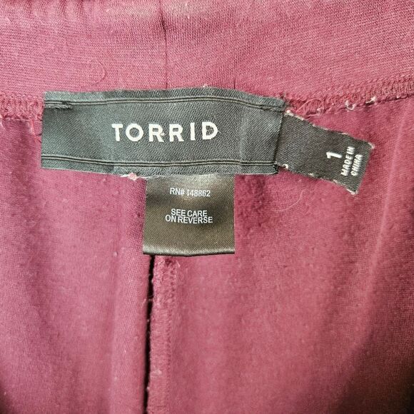 Torrid Ponte Paperbag Waist Cropped Pants. Burgundy Purple 1X - Picture 8 of 9